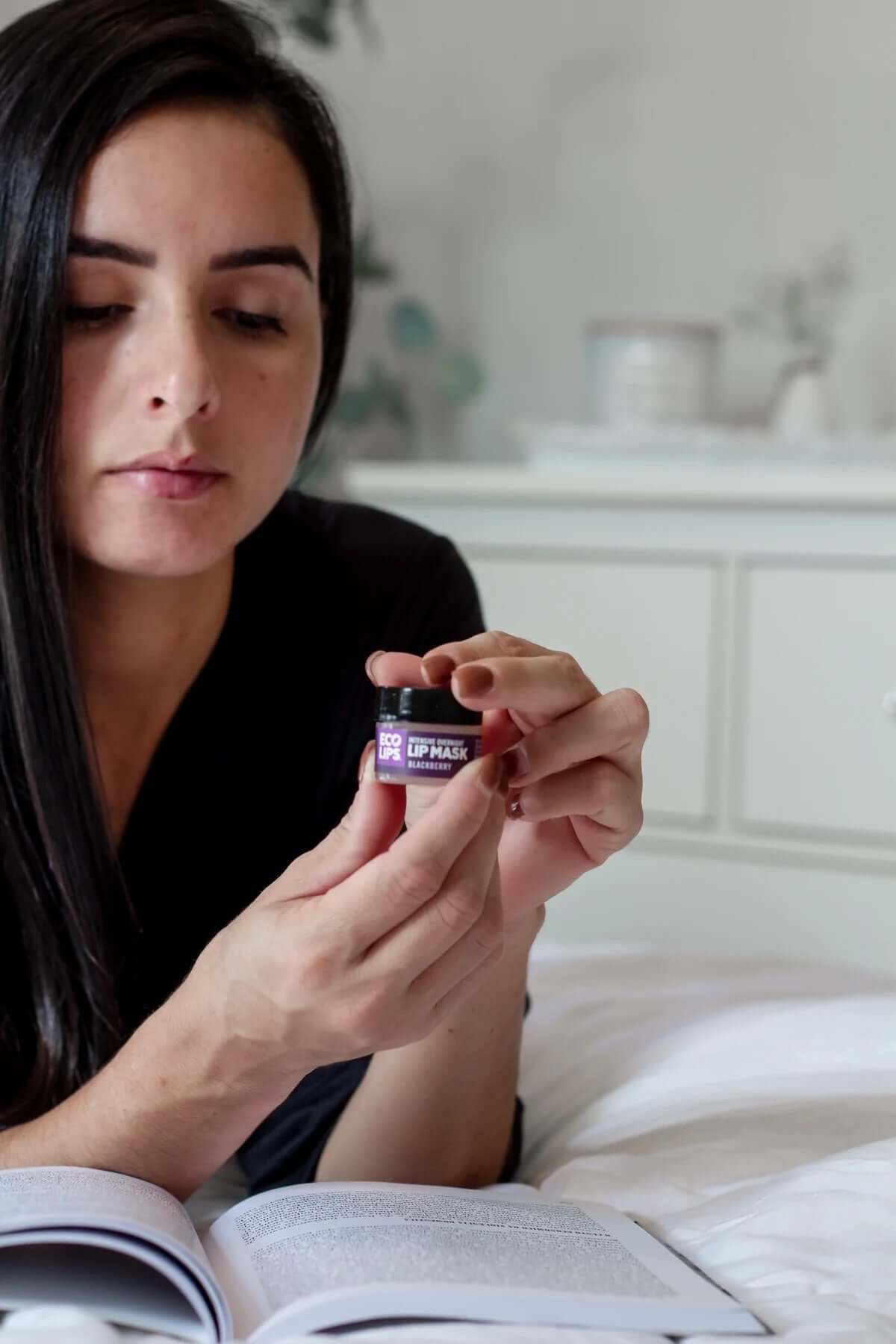 Buy Intensive Overnight Lip Mask | Blackberry UK online