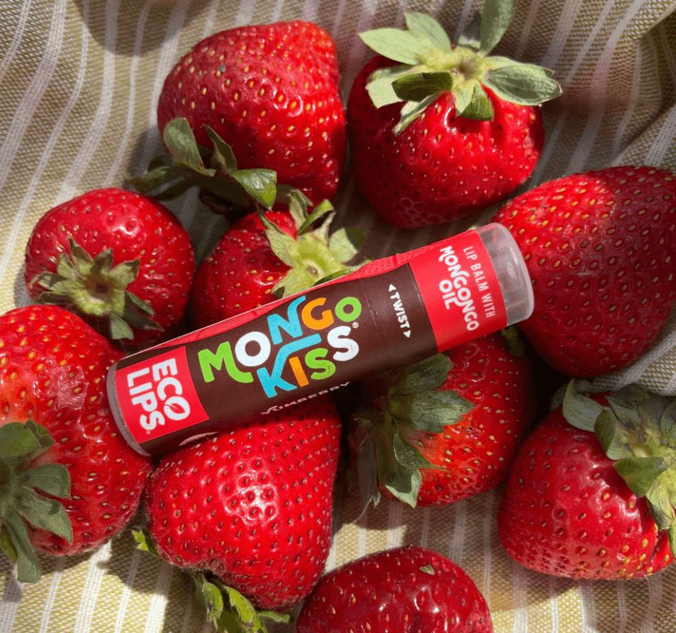 Buy Mongo Kiss Yumberry Organic Lip Balm UK online