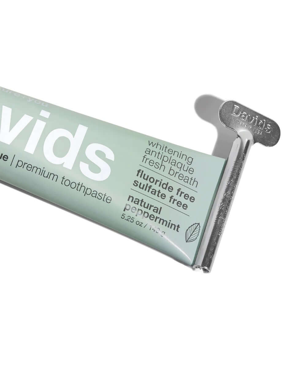 Buy Davids Premium Toothpaste | Whitening + Antiplaque Peppermint UK